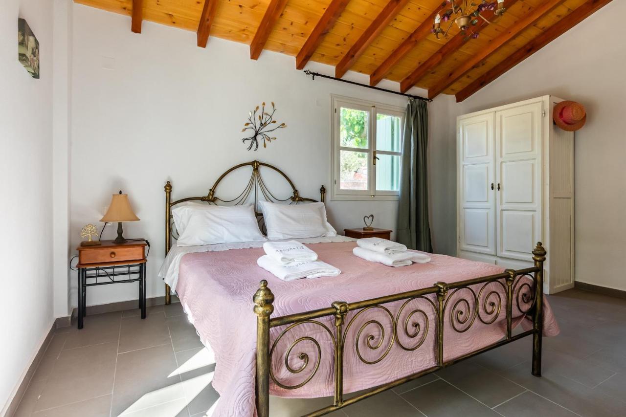 Skopelos Amigdalia Cottage Extérieur photo